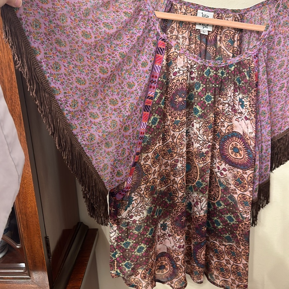 Ivy Jane Kimono Fringe Sleeve Top - Picture 3 of 4